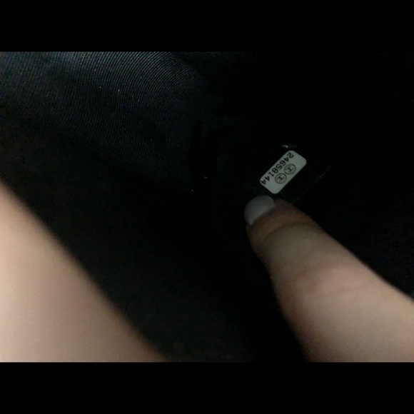 AUTHENTIC WITH TAGS Chanel Lambskin Boy Bag - Picture 6 of 6